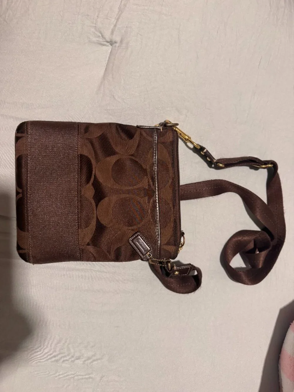 Coach signature jacquard swingpack crossbody bag